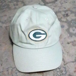 Green Bay Packers Hat Cap Strap Back Beige NFL Football Mens Adult Classic VTG